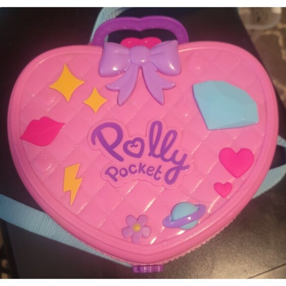 Other - 2019 Polly Pocket 2-in-1 Theme Park Crossbody Playset with 4 Dolls/Cars
